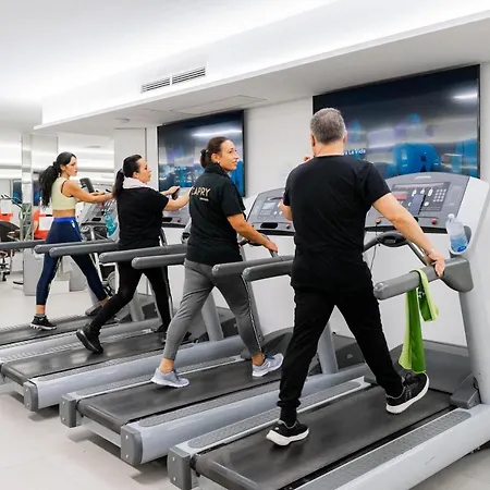 Victoria Palace & Zen Wellness Готель