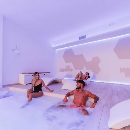 Victoria Palace & Zen Wellness 4* غالّيبولي