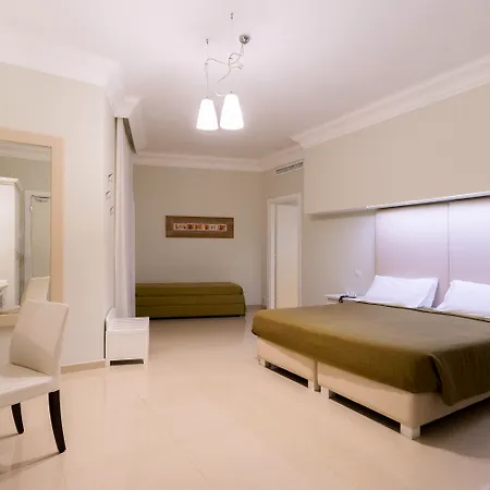 Victoria Palace & Zen Wellness Hotel