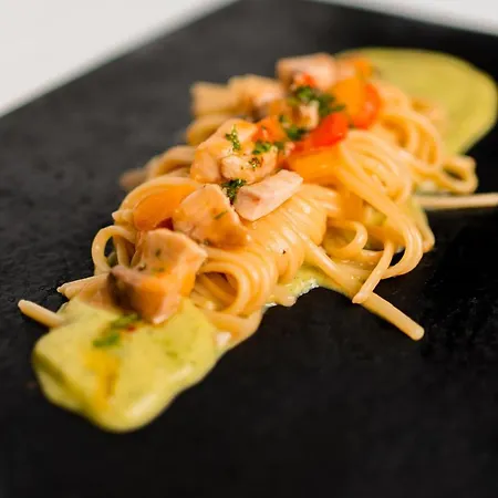 فندق Victoria Palace & Zen Wellness 4*