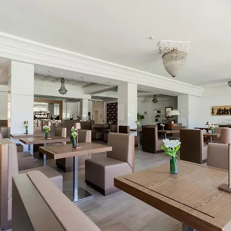 Szálloda Victoria Palace & Zen Wellness 4*