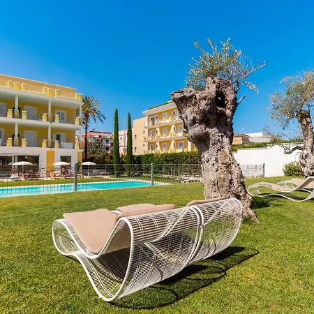 Victoria Palace & Zen Wellness فندق 4*