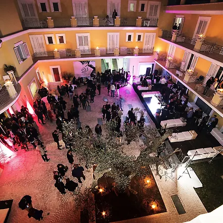 Victoria Palace & Zen Wellness فندق 4*