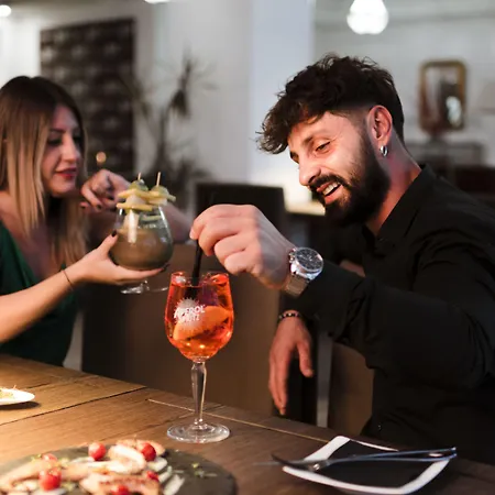 Victoria Palace & Zen Wellness فندق