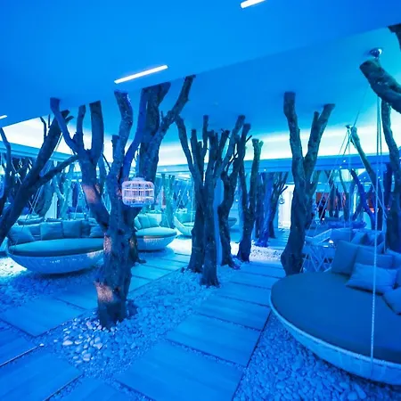 Victoria Palace & Zen Wellness 호텔 4*