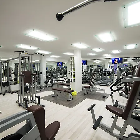 Victoria Palace & Zen Wellness 호텔 4*