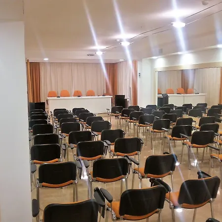 호텔 Victoria Palace & Zen Wellness 4*